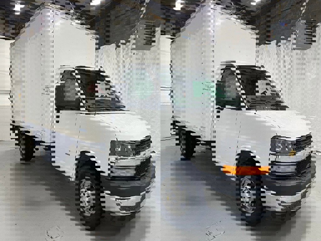 Used 2022 Chevrolet Express 3500 w/ Power Convenience Package