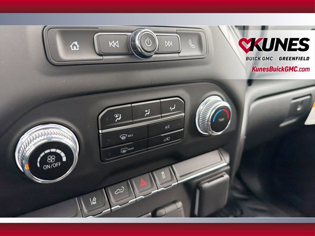 New 2025 GMC Sierra 3500 Pro AWD/4WD image 32