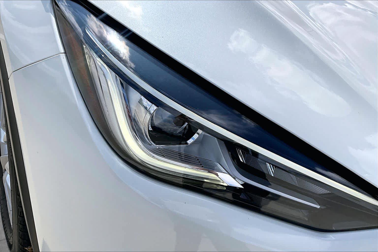 Used 2022 INFINITI QX50 Essential FWD image 24