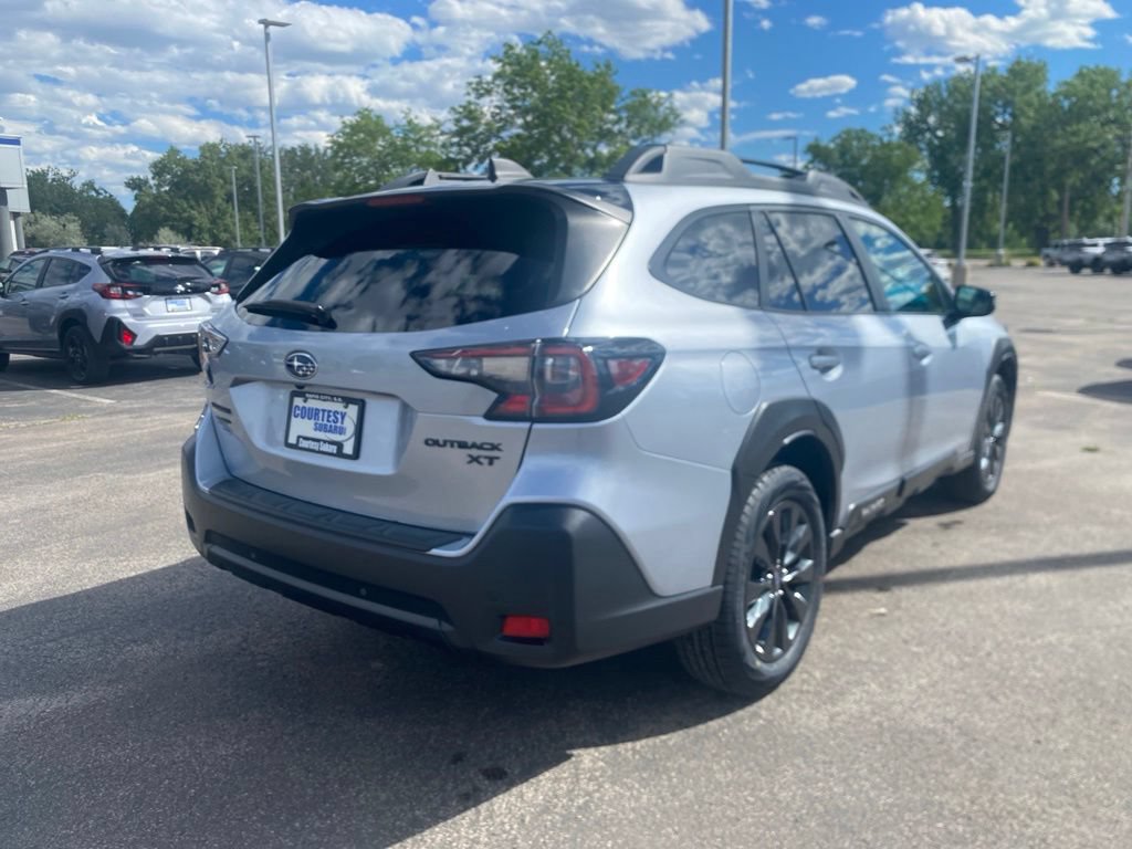 Used 2024 Subaru Outback Onyx Edition XT AWD/4WD image 7
