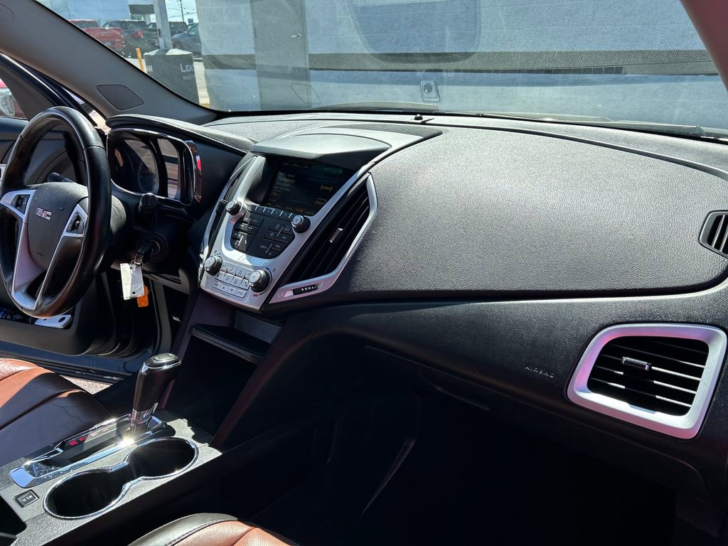 Used 2016 GMC Terrain SLT image 25