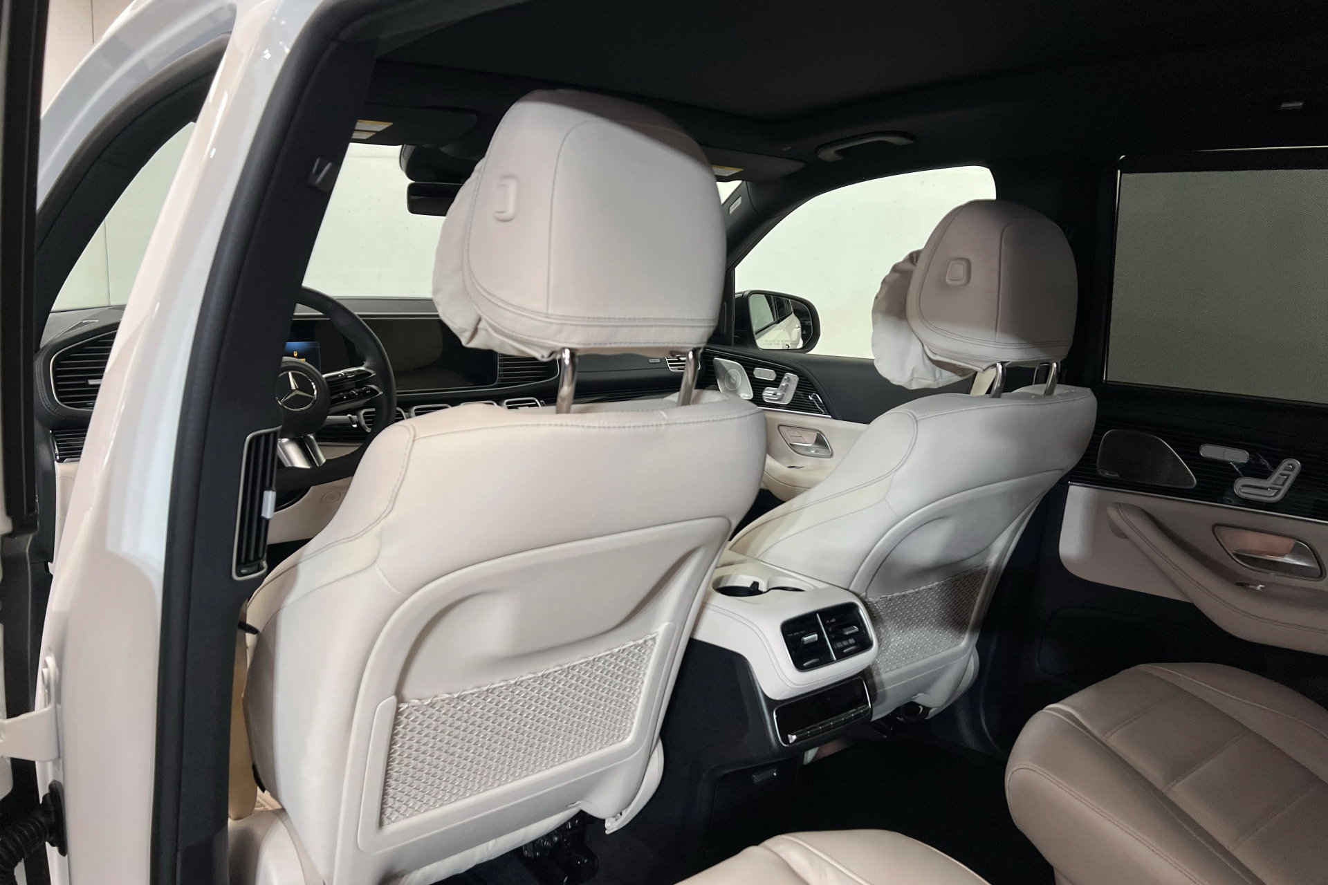 New 2026 Mercedes-Benz GLS 580 4MATIC image 20