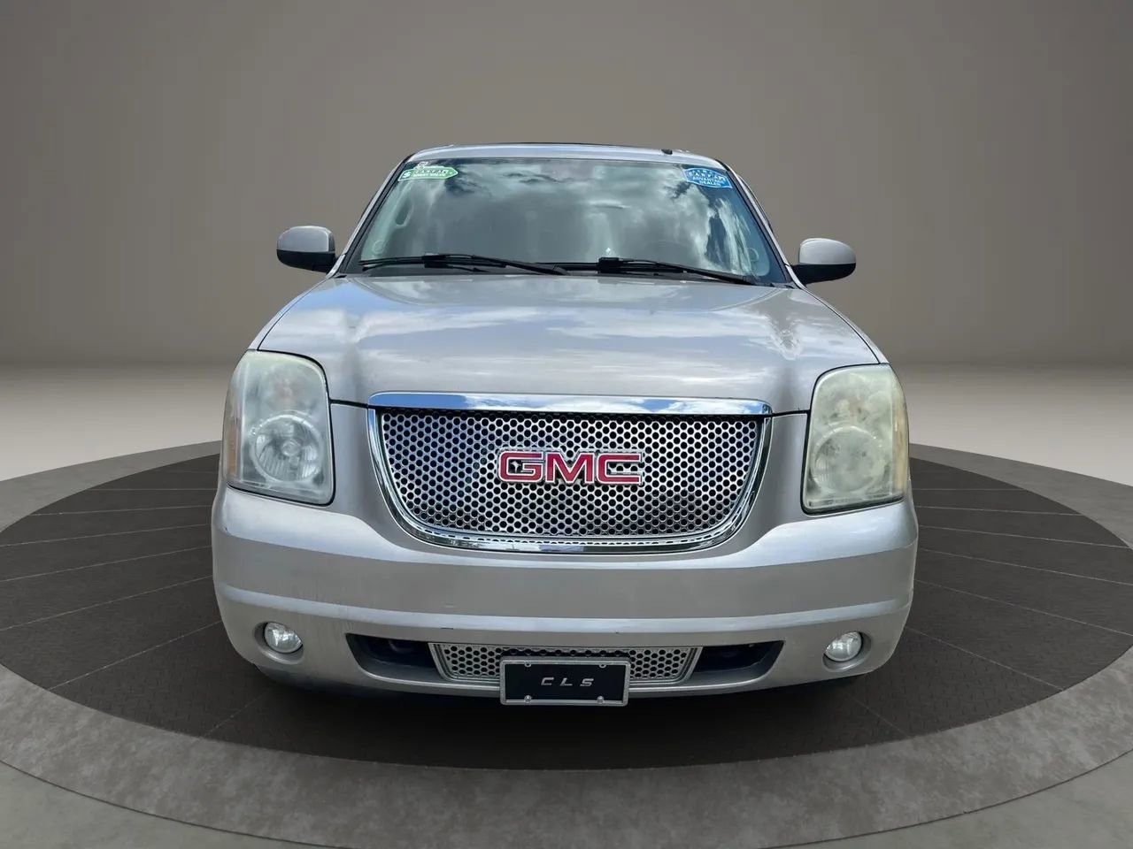Used 2007 GMC Yukon XL Denali AWD/4WD image 2