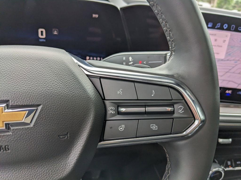 Used 2025 Chevrolet Tahoe Premier RWD image 32