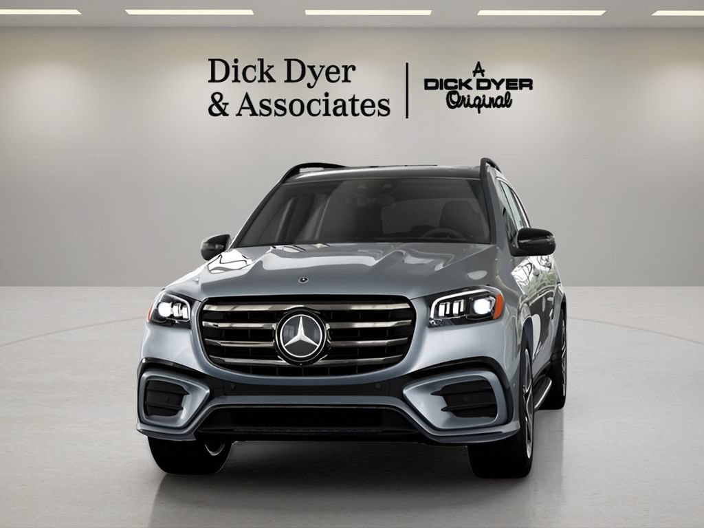 Used 2025 Mercedes-Benz GLS 450 4MATIC image 34