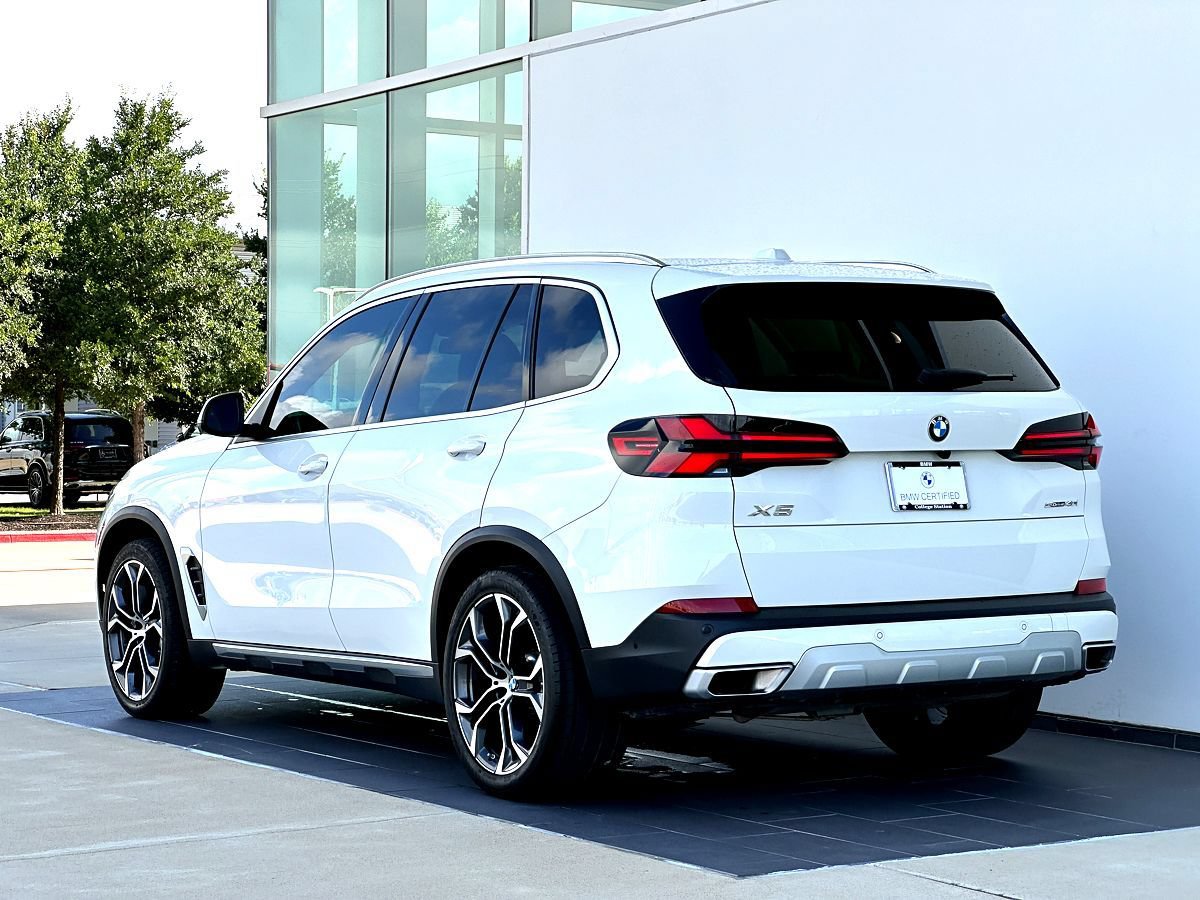 Certified 2024 BMW X5 sDrive40i w/ Parking Assistance Package RWD image 7