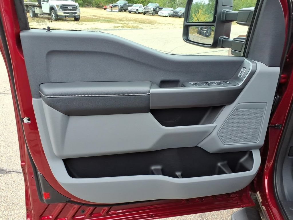 New 2027 Ford F350 XLT w/ FX4 Off-Road Package AWD/4WD image 18