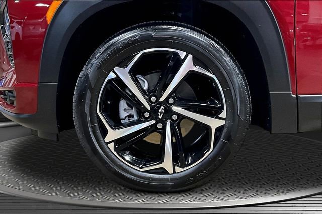 Used 2023 Chevrolet TrailBlazer RS w/ Convenience Package FWD image 31