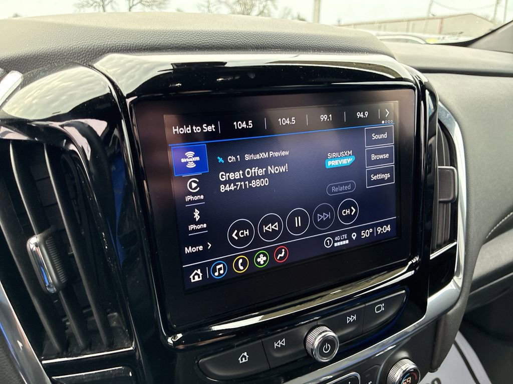 Used 2023 Chevrolet Traverse LT image 15
