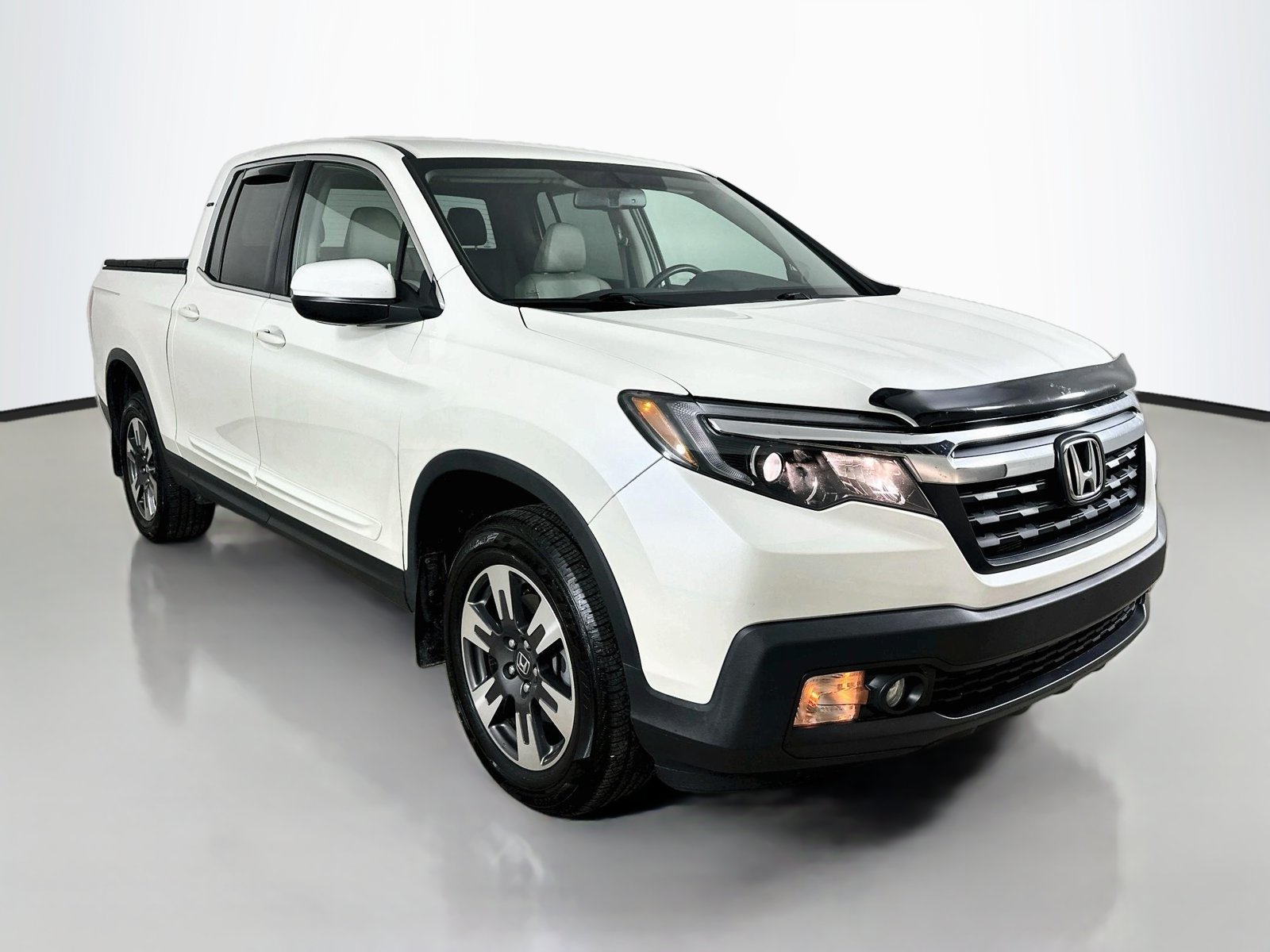 Used 2017 Honda Ridgeline RTL image 3