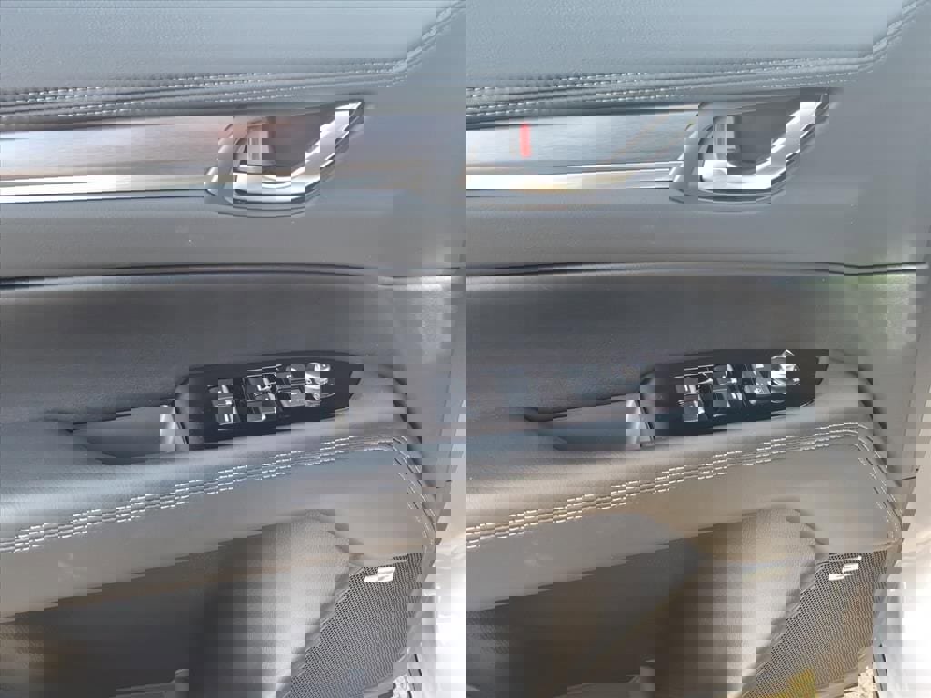 New 2025 MAZDA CX-5 AWD 2.5 S w/ Premium Plus Pkg image 11