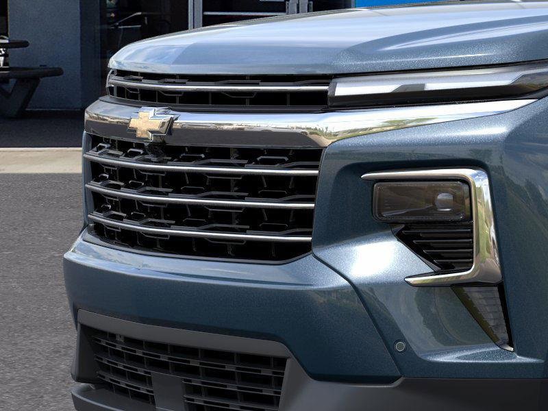 New 2025 Chevrolet Traverse LT w/ Enhanced Driving Package image 13