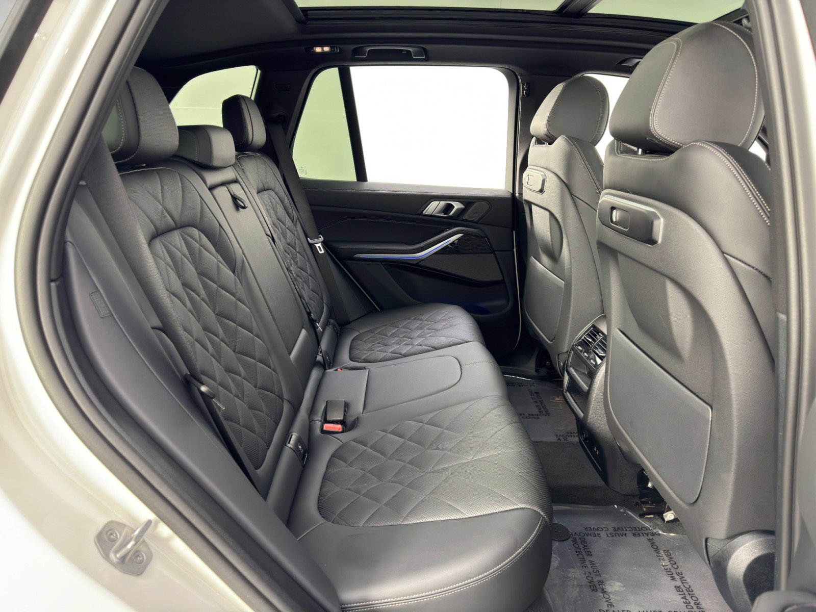 Used 2024 BMW X5 xDrive50e w/ M Sport Package image 46