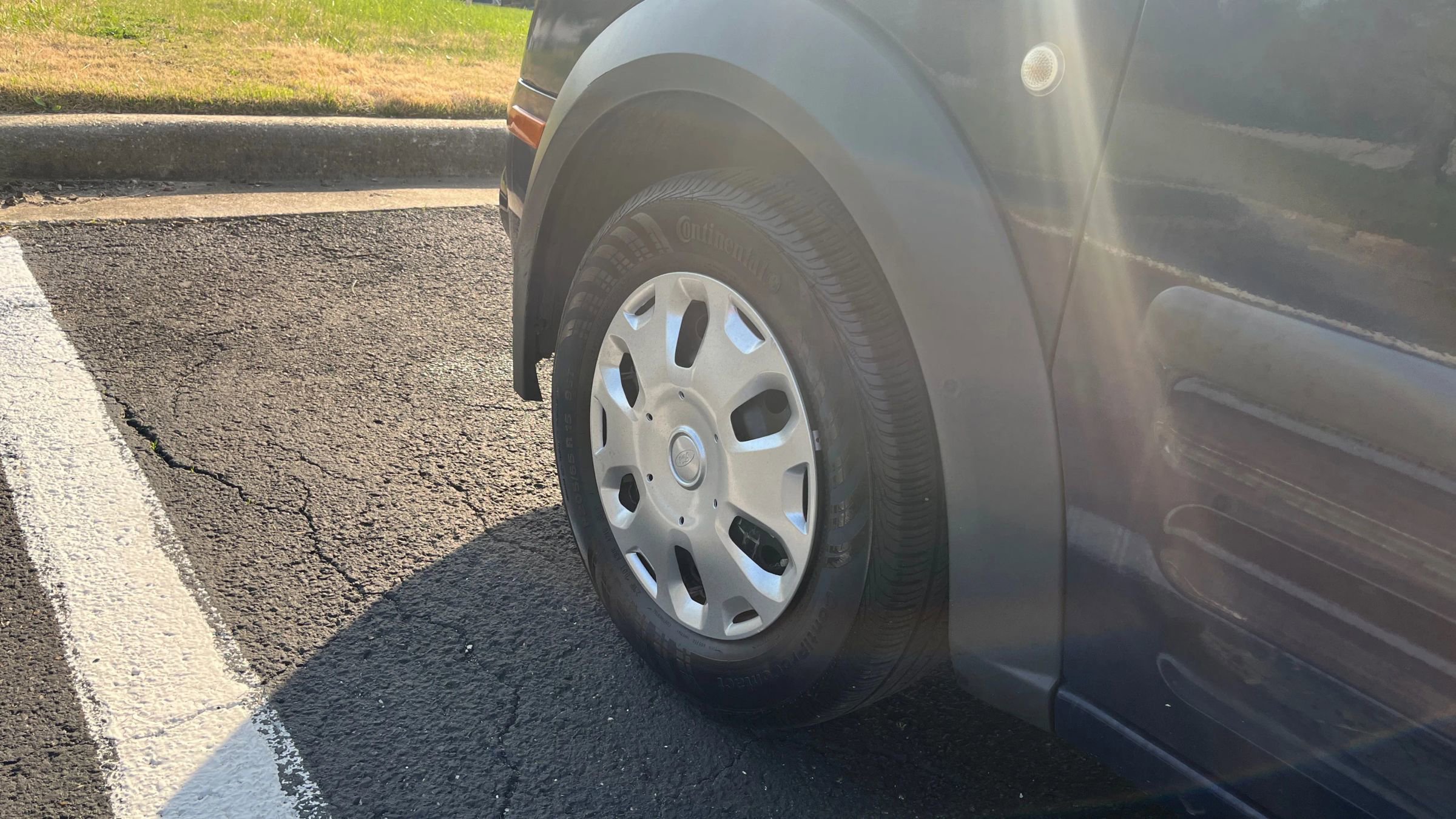 Used 2013 Ford Transit Connect XLT image 12