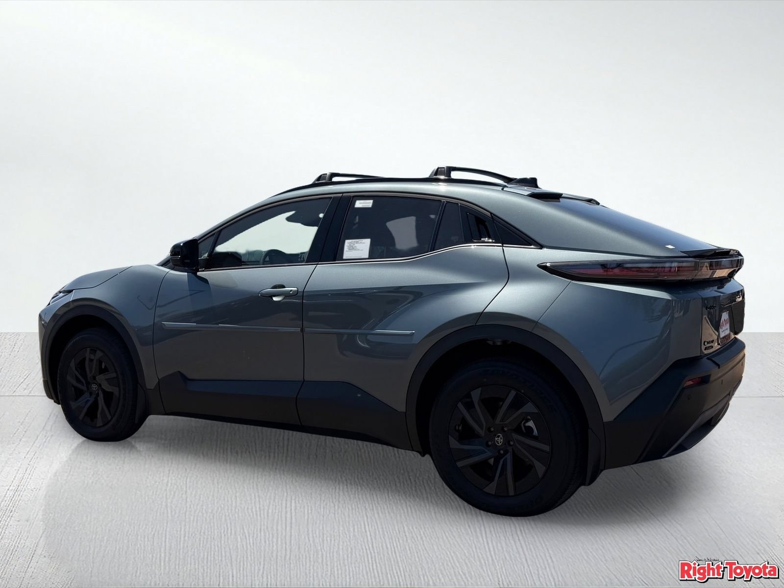 New 2026 Toyota C-HR AWD/4WD image 4
