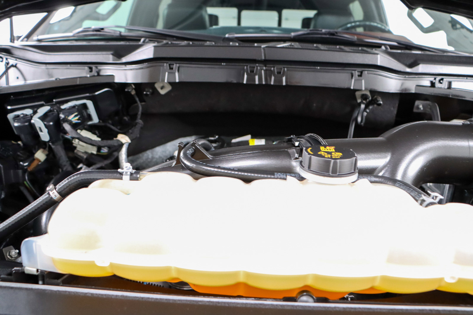 Used 2023 Ford F150 Lariat w/ Equipment Group 502A High image 33