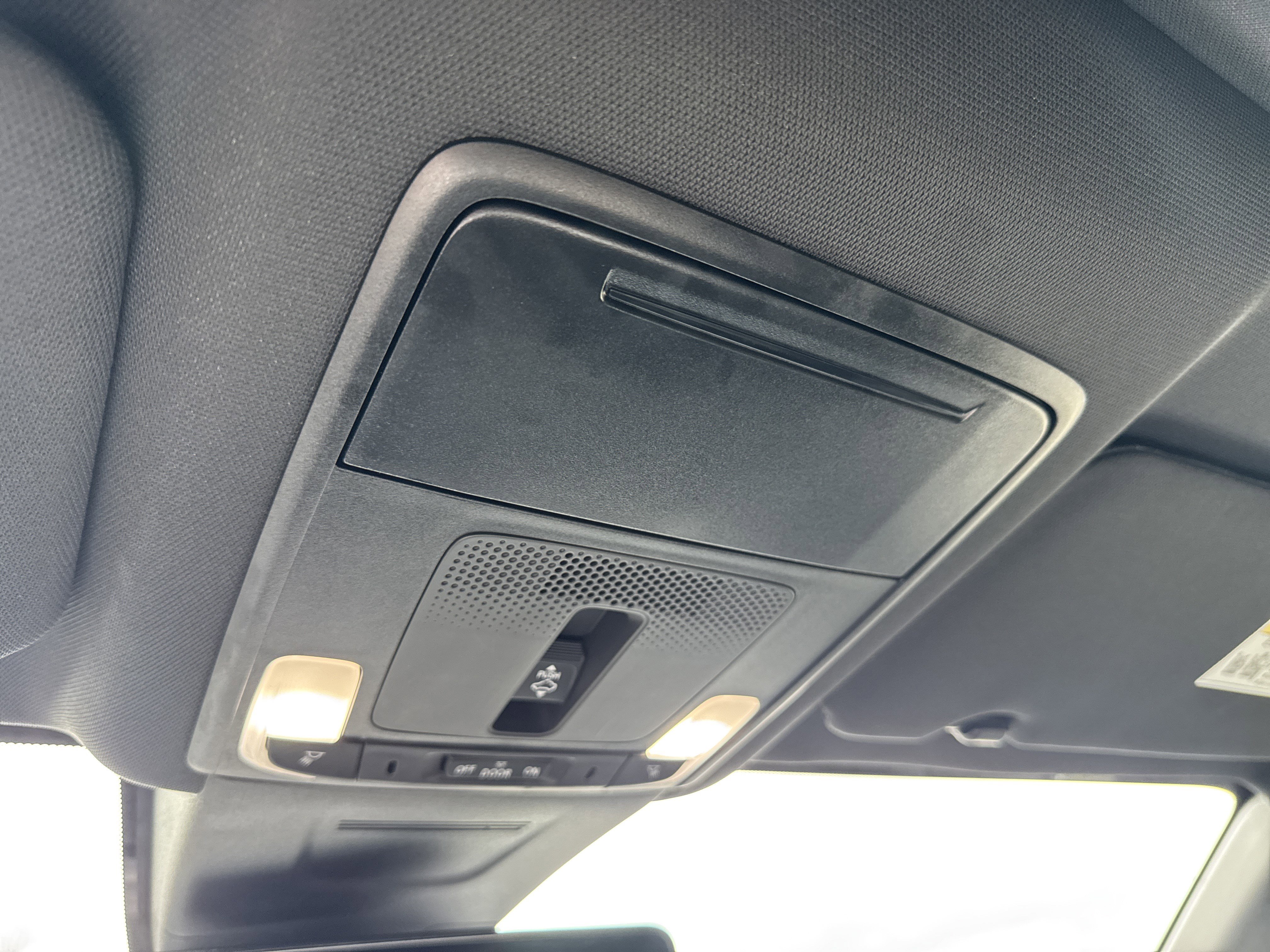 Used 2025 Honda CR-V Sport-L image 31