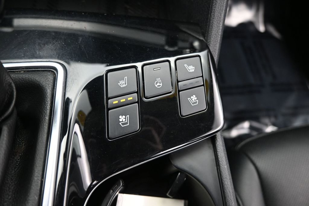 Certified 2023 Kia Sportage SX AWD/4WD image 32