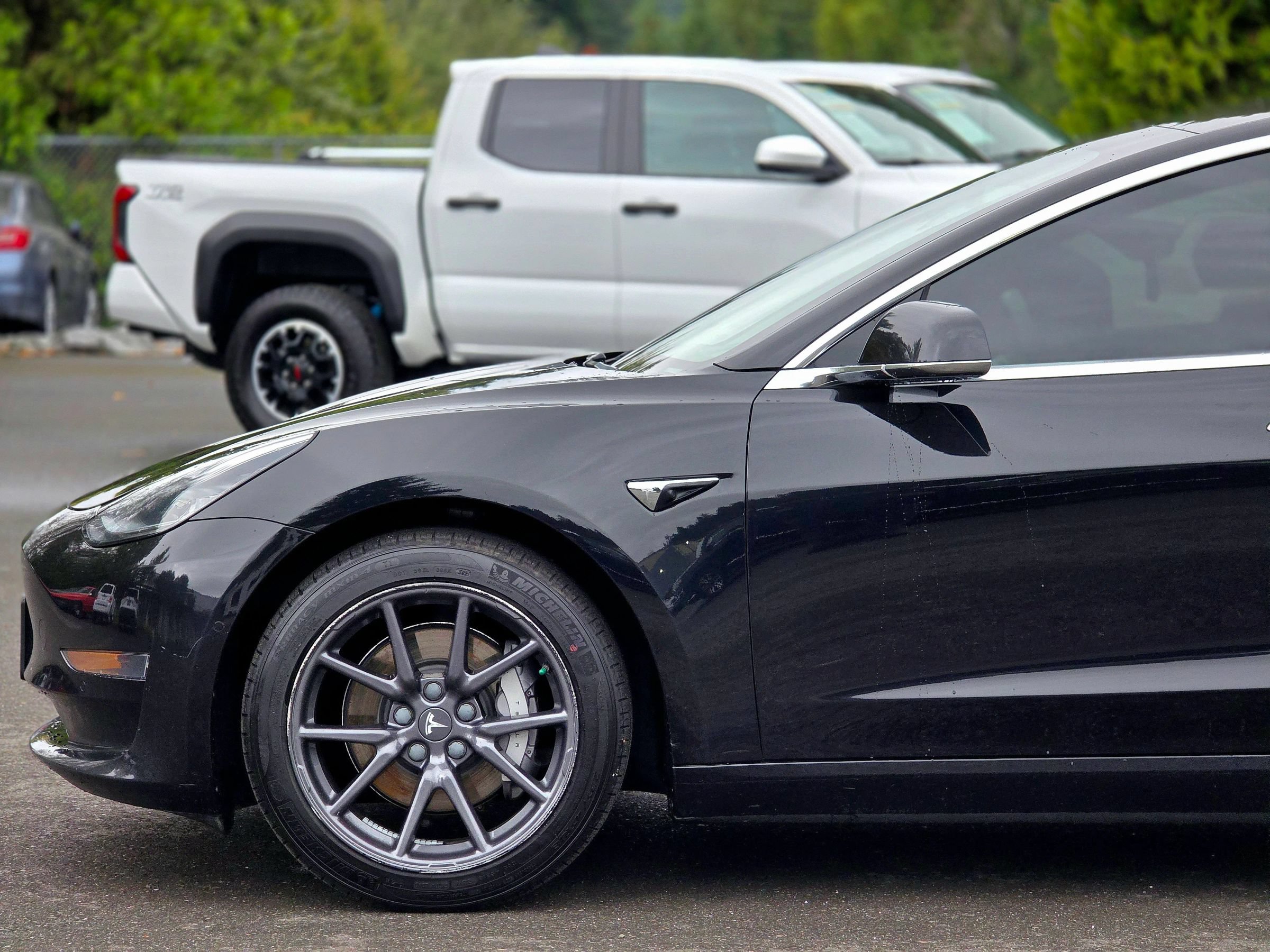 Used 2018 Tesla Model 3 Long Range AWD/4WD image 7