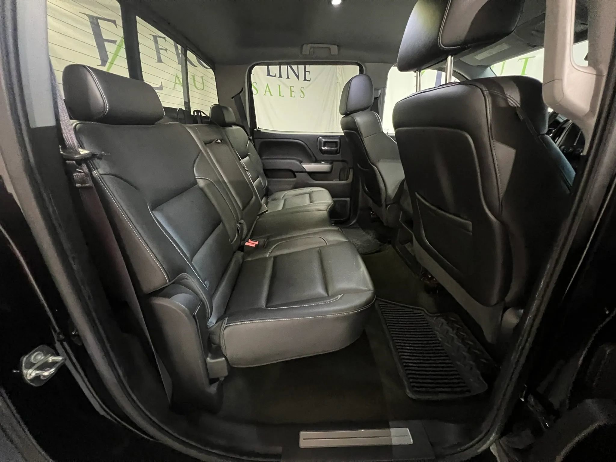 Used 2015 Chevrolet Silverado 2500 LTZ w/ Duramax Plus Package AWD/4WD image 23