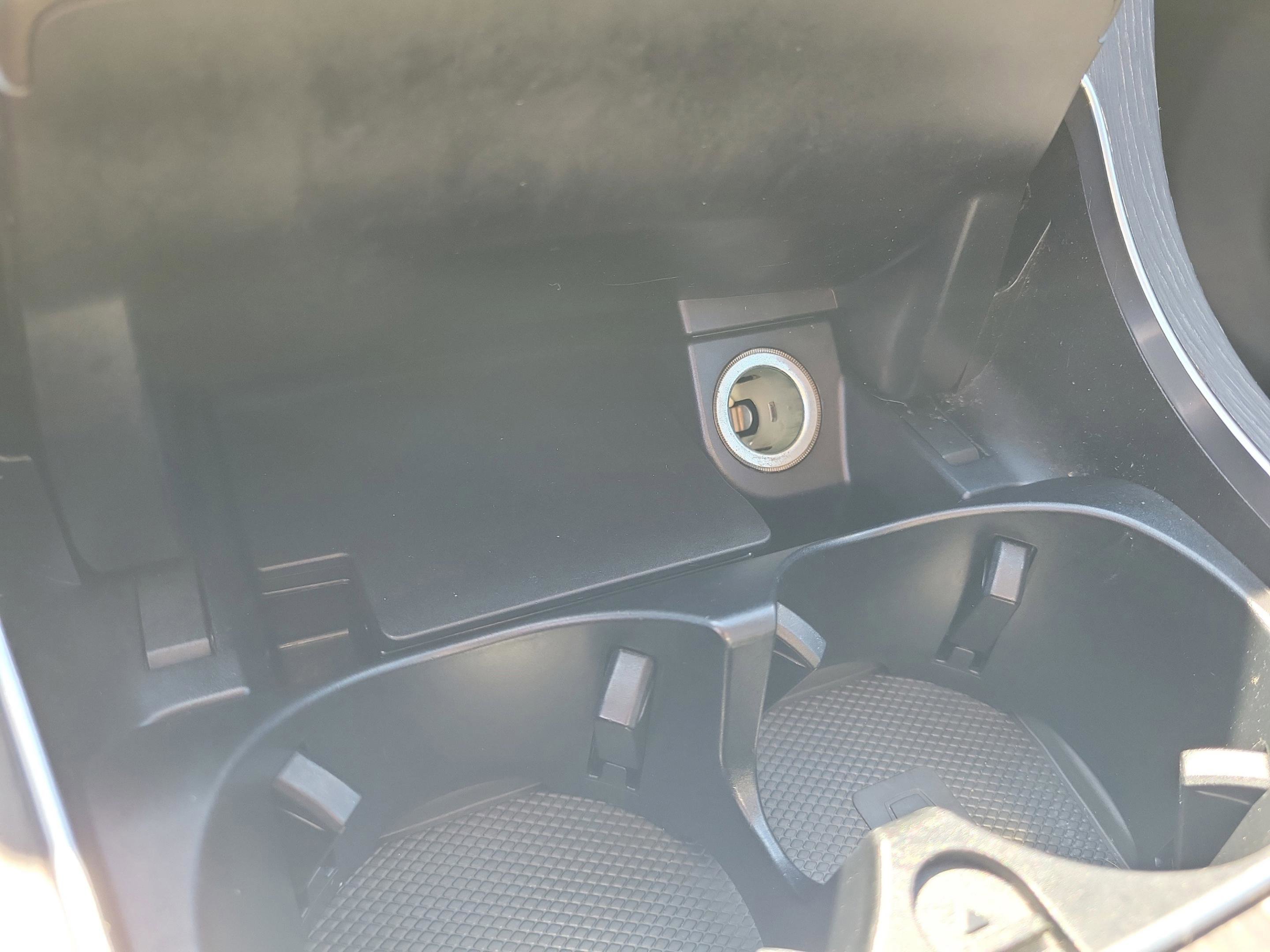 Used 2020 Mercedes-Benz C 300 Sedan image 32