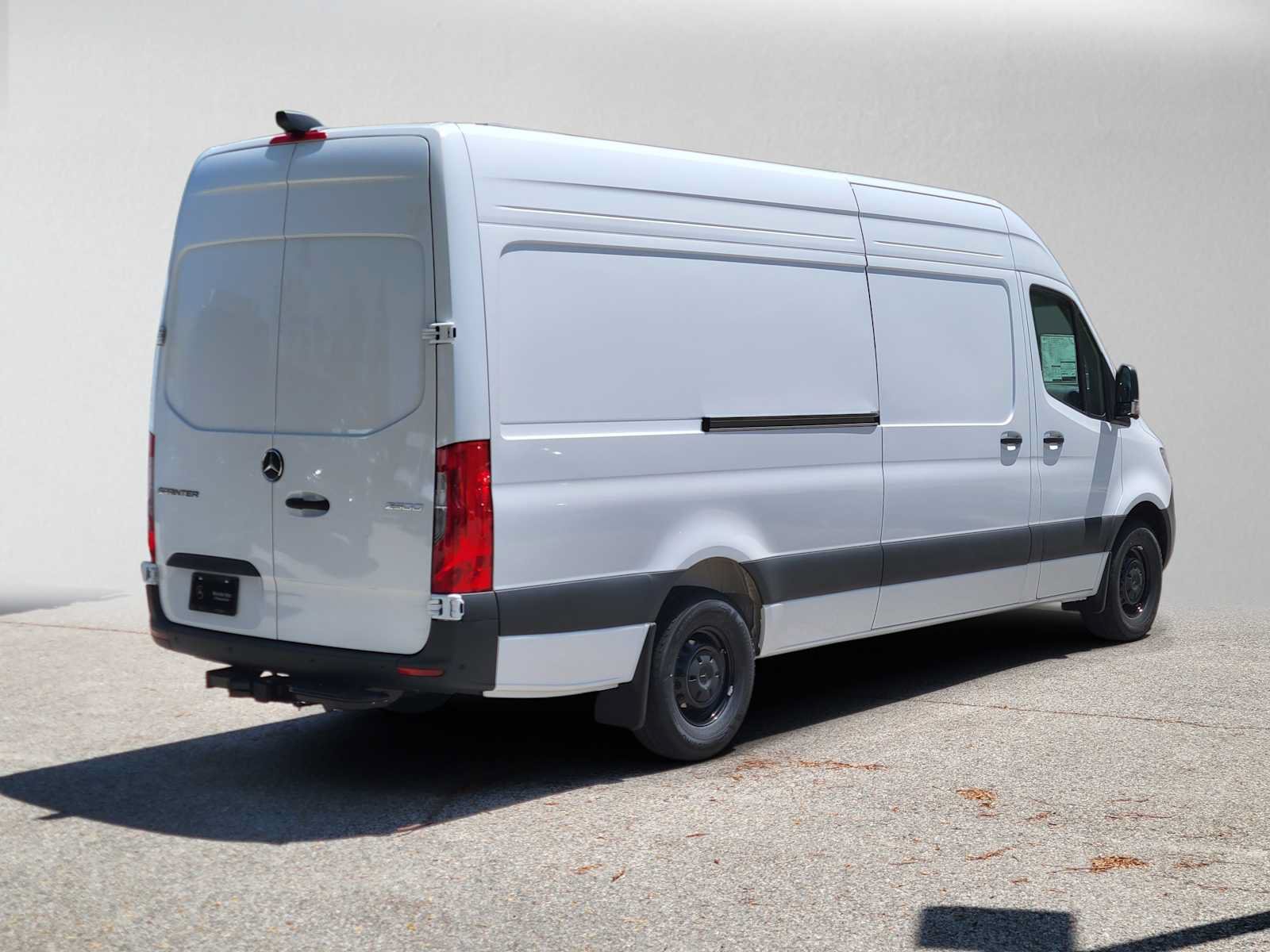 New 2026 Mercedes-Benz Sprinter 2500 image 3
