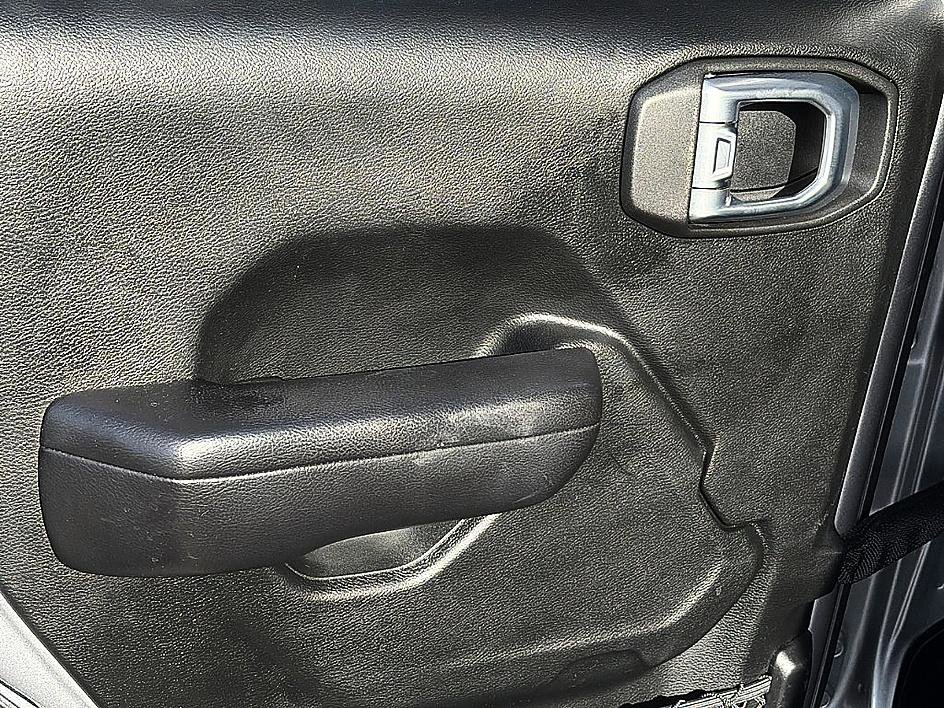 Used 2020 Jeep Wrangler Unlimited Sport S image 10