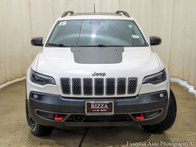 Used 2019 Jeep Cherokee Trailhawk image 5