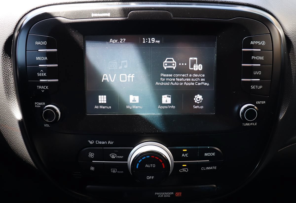 Used 2018 Kia Soul + FWD image 46