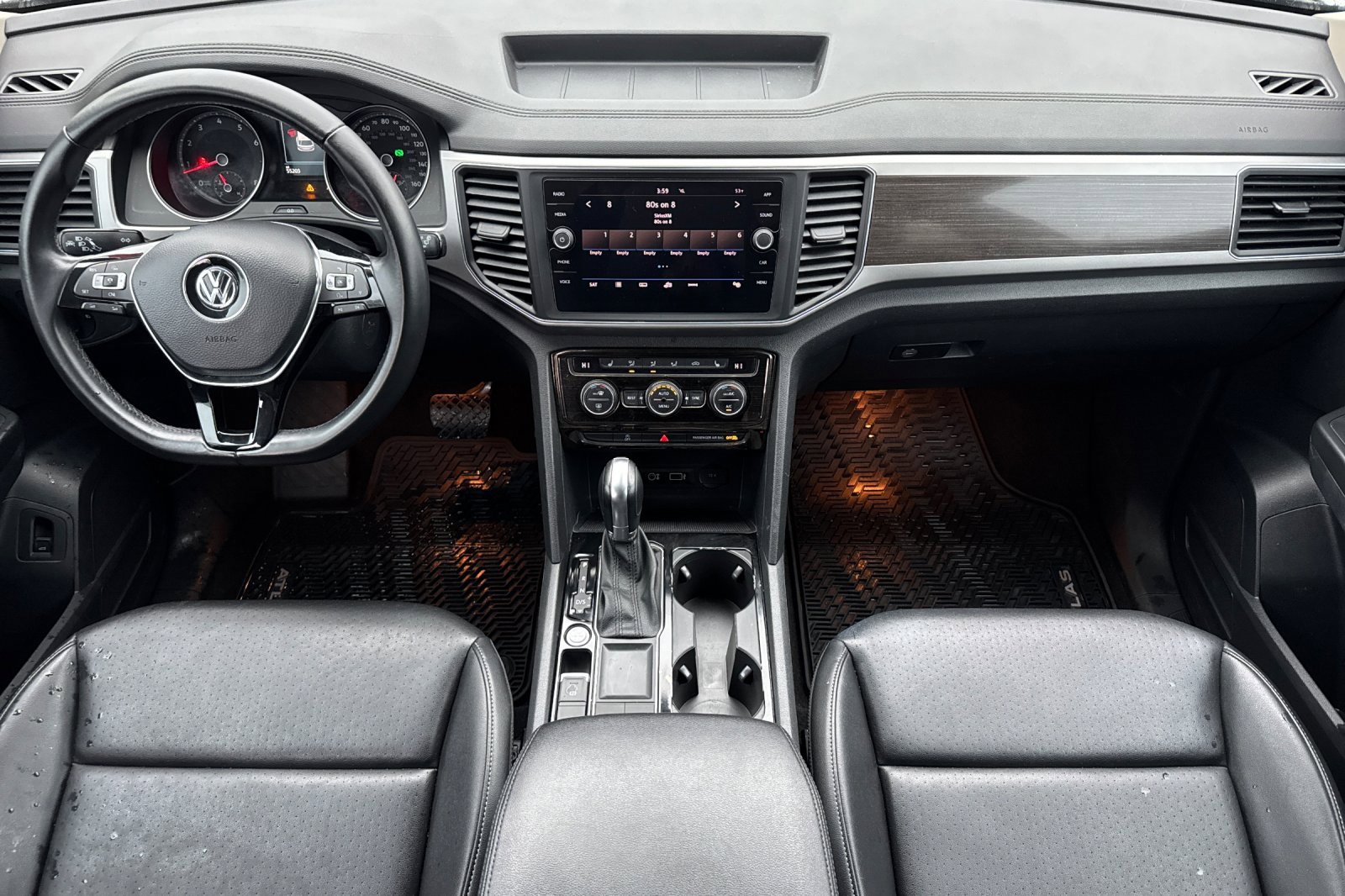 Used 2018 Volkswagen Atlas SE image 4