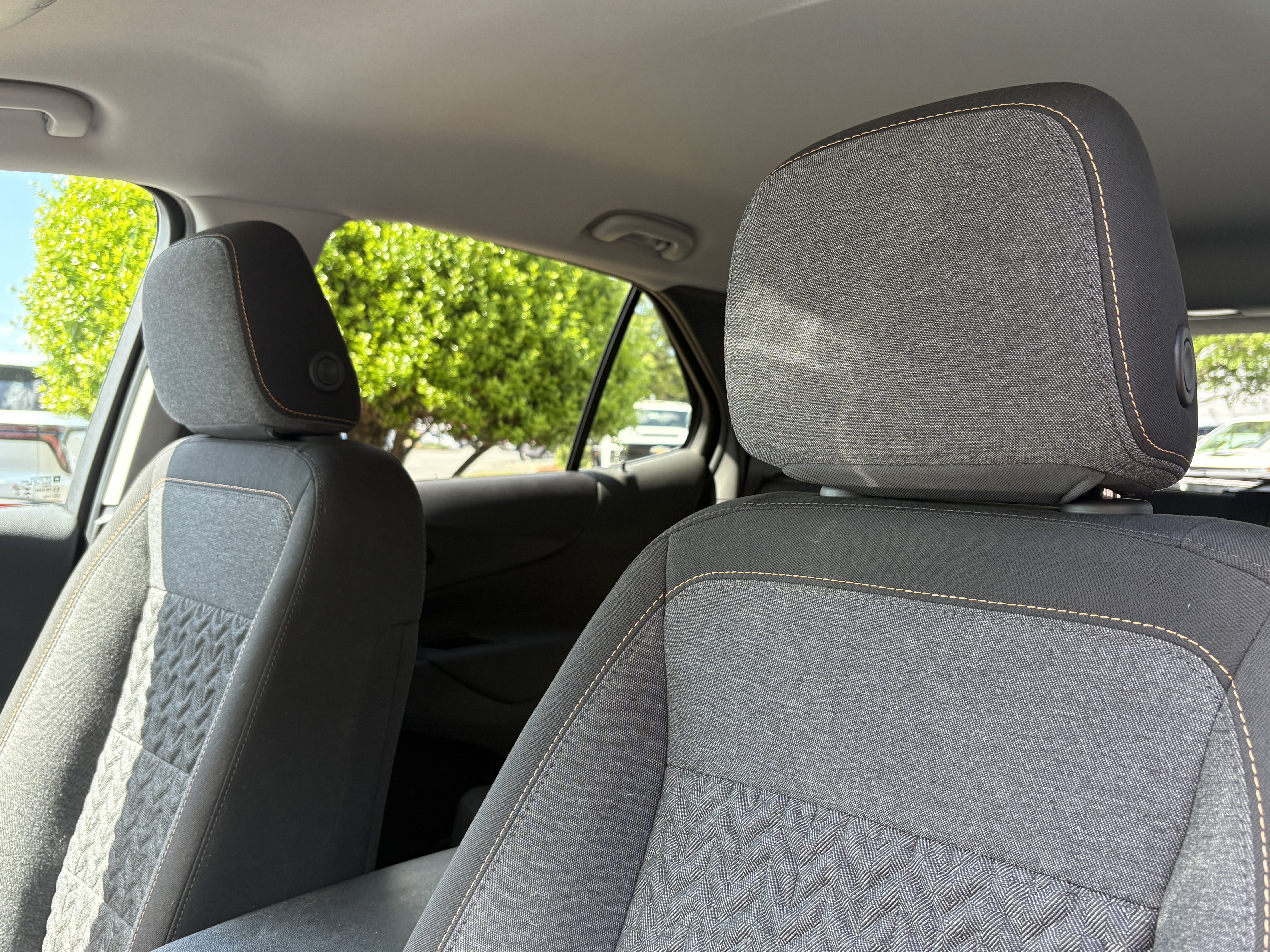 Used 2024 Chevrolet Equinox LT w/ LPO, Floor Liner Package FWD image 17