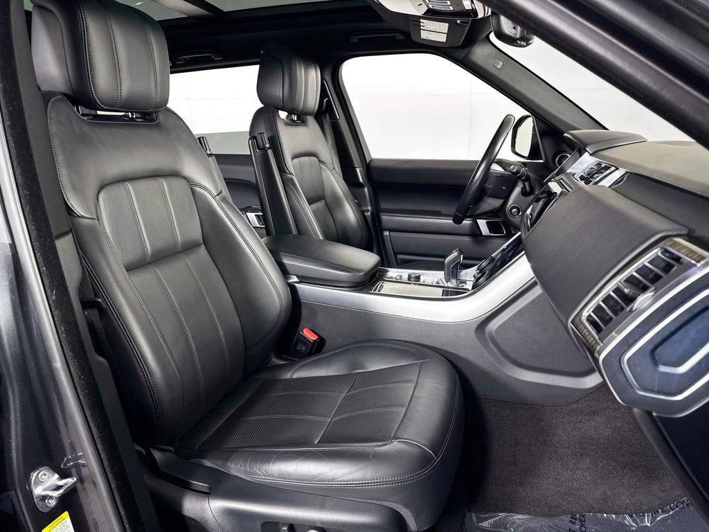 Used 2019 Land Rover Range Rover Sport HSE image 36
