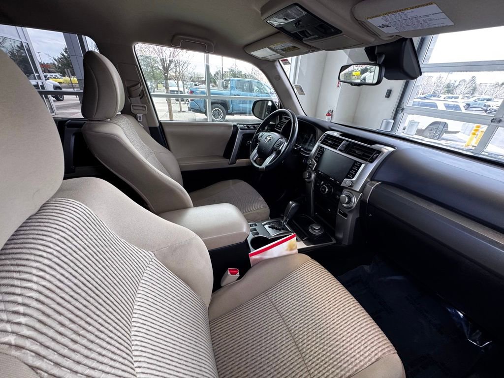 Used 2023 Toyota 4Runner SR5 AWD/4WD image 44