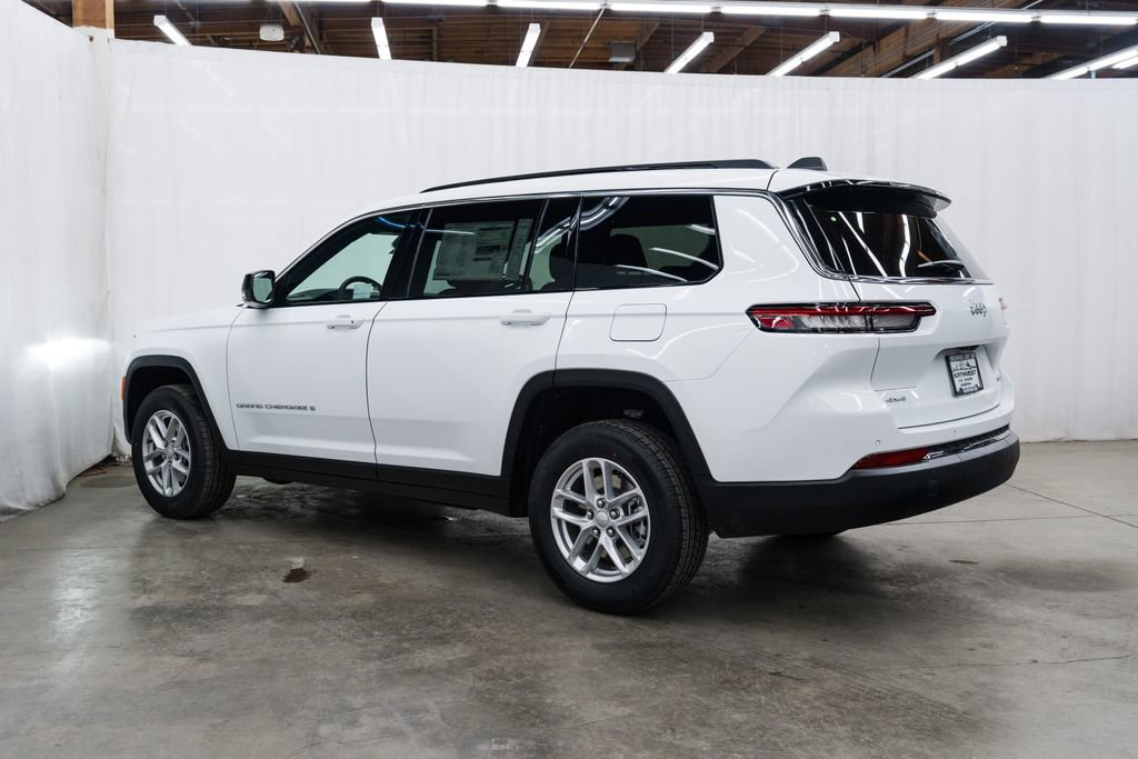 New 2026 Jeep Grand Cherokee L 4WD image 4