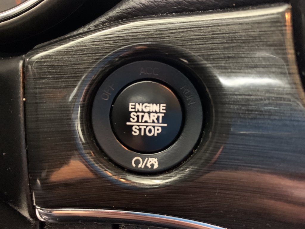 Used 2019 Jeep Grand Cherokee Trailhawk w/ Trailhawk Luxury Group AWD/4WD image 27