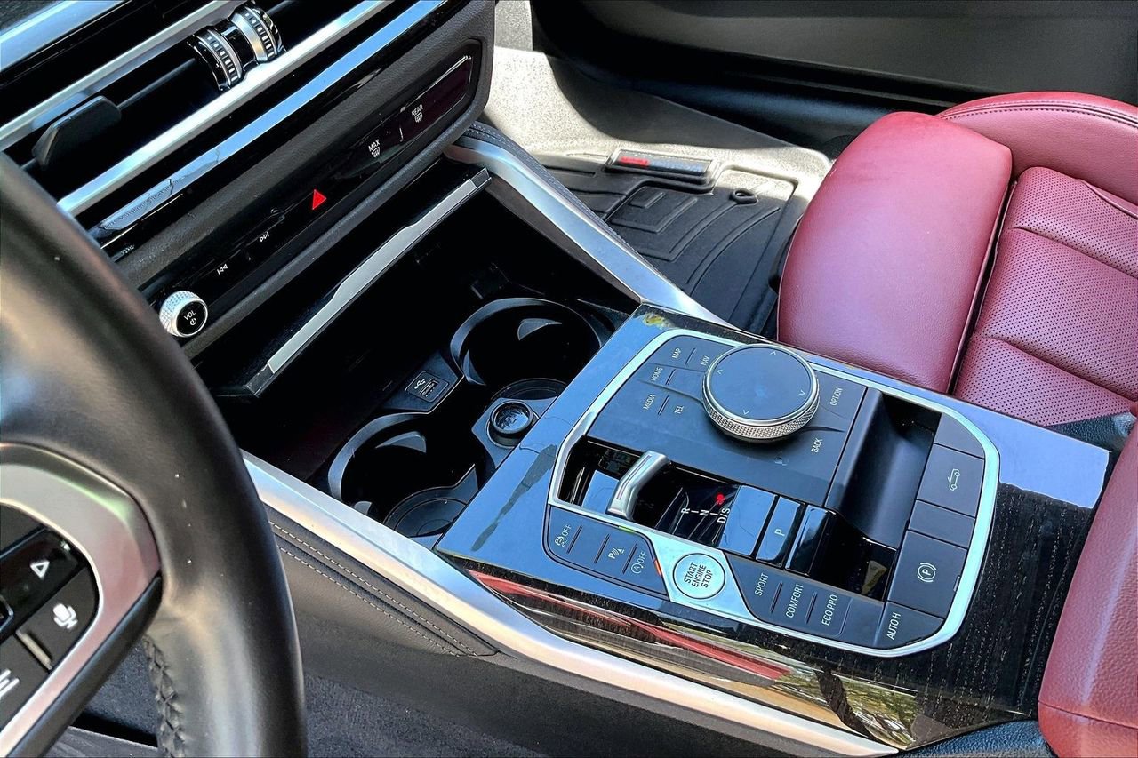 Used 2024 BMW 430i Convertible w/ M Sport Package image 14