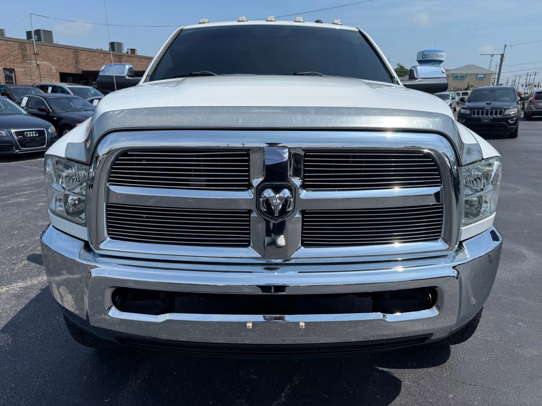 Used 2013 RAM 2500 Tradesman w/ Chrome Appearance Group image 8