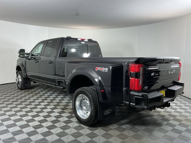 Certified 2026 Ford F450 Platinum w/ FX4 Off-Road Package AWD/4WD image 6