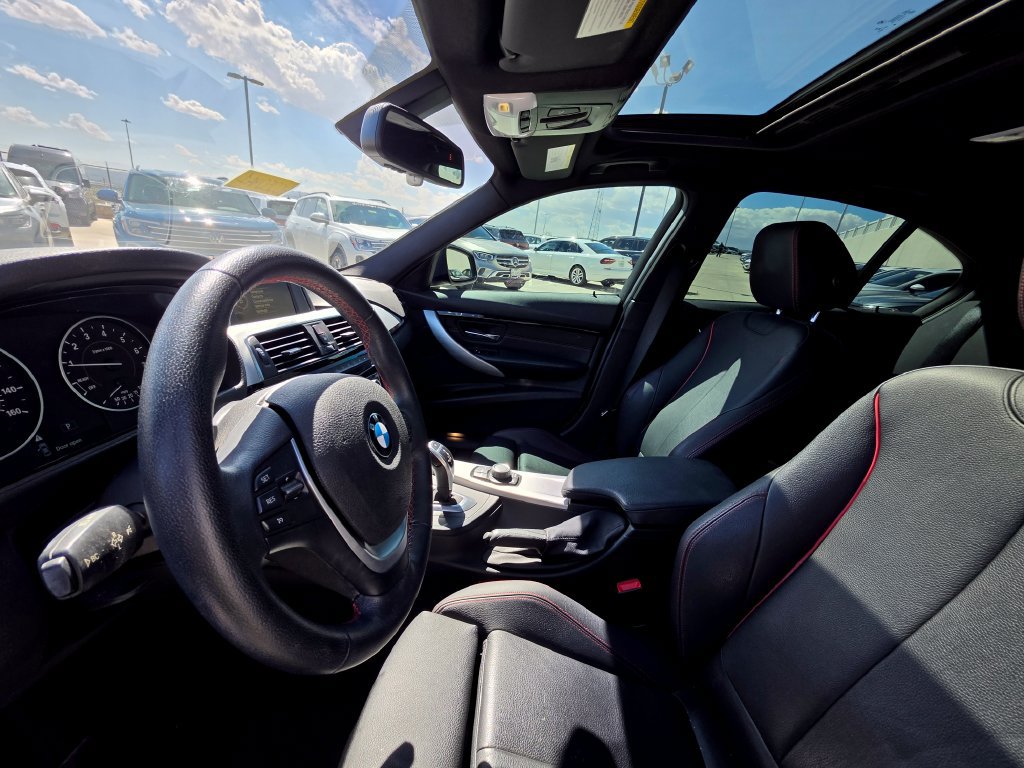 Used 2016 BMW 328i Sedan RWD image 17
