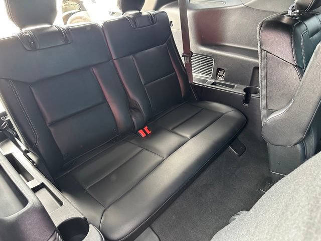 Used 2022 Ford Explorer ST w/ Equipment Group 401A AWD/4WD image 11