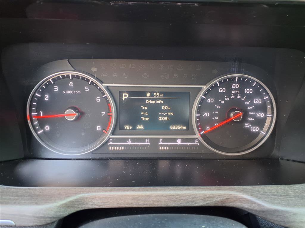 Used 2022 Kia Sorento EX w/ Panoramic Sunroof Package image 12