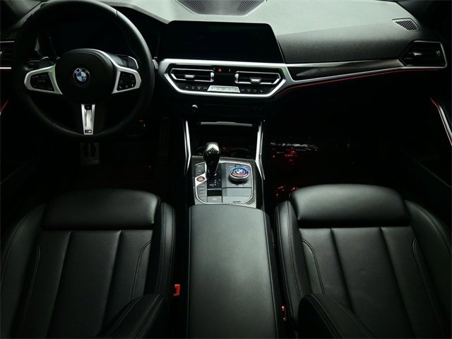 Used 2022 BMW 330i Sedan w/ M Sport Package image 4