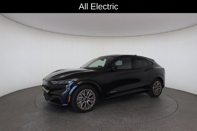 Used 2024 Ford Mustang Mach-E Premium AWD/4WD image 3