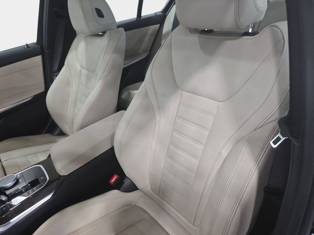 Certified 2022 BMW 330i Sedan w/ Premium Package RWD image 21