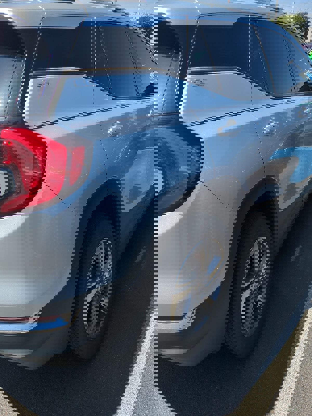 Used 2019 GMC Terrain SLT image 9