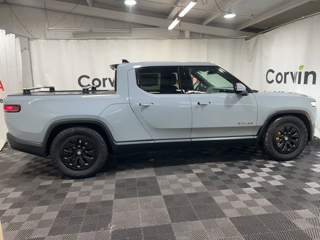 Used 2023 Rivian R1T Adventure image 9