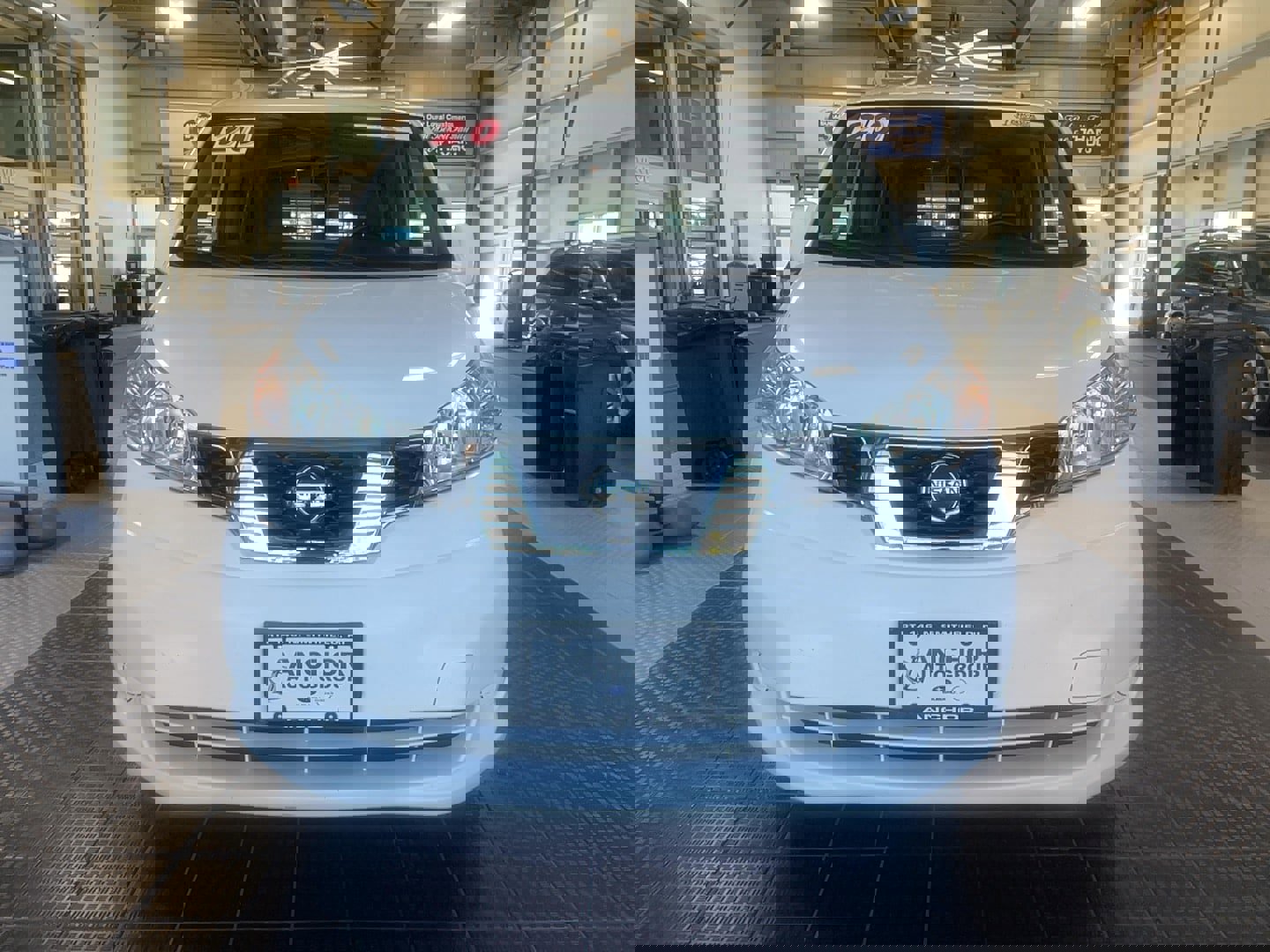 Used 2020 Nissan NV200 SV w/ Back Door Glass Package image 2