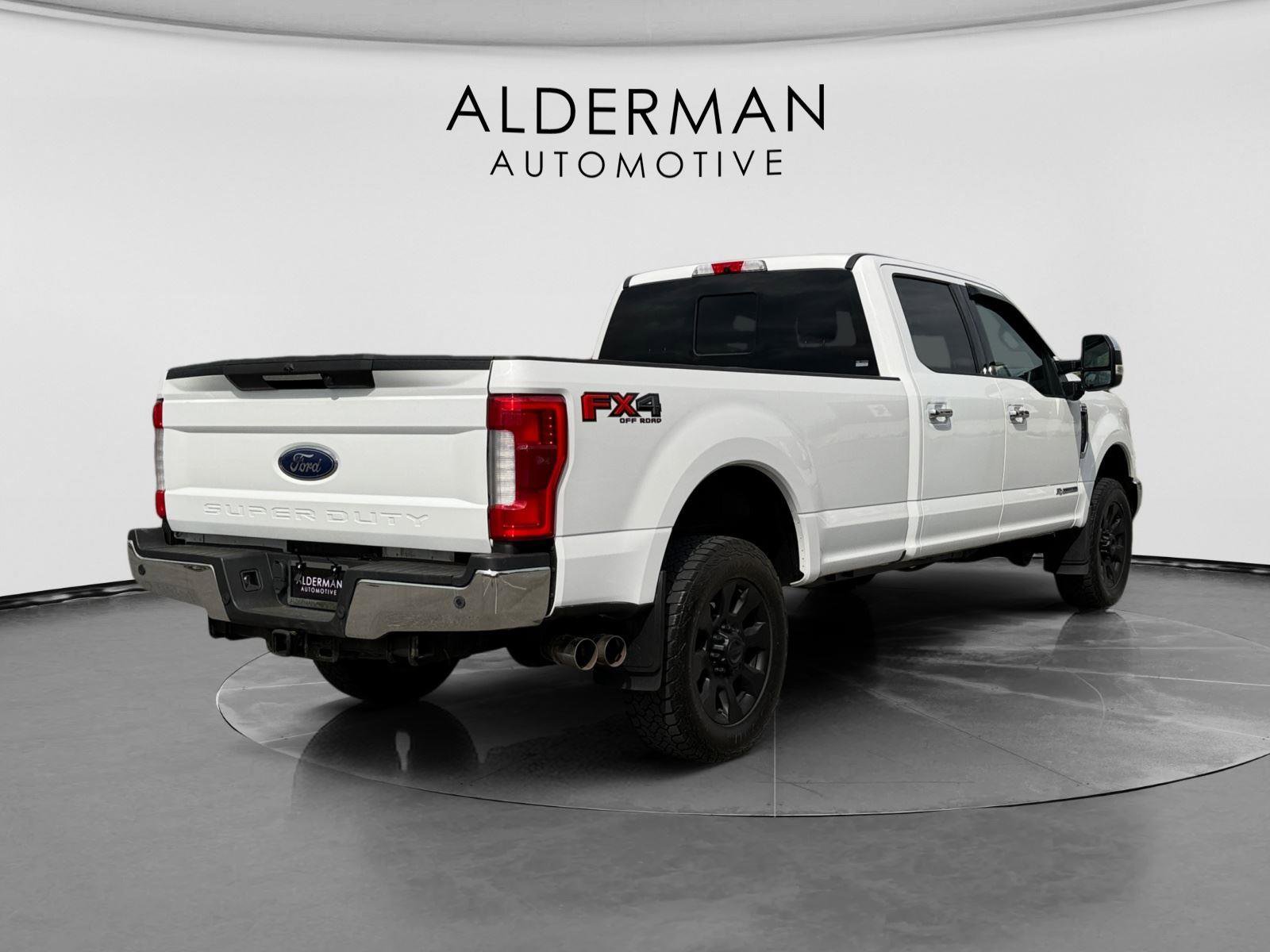 Used 2019 Ford F250 Lariat w/ Lariat Ultimate Package image 5