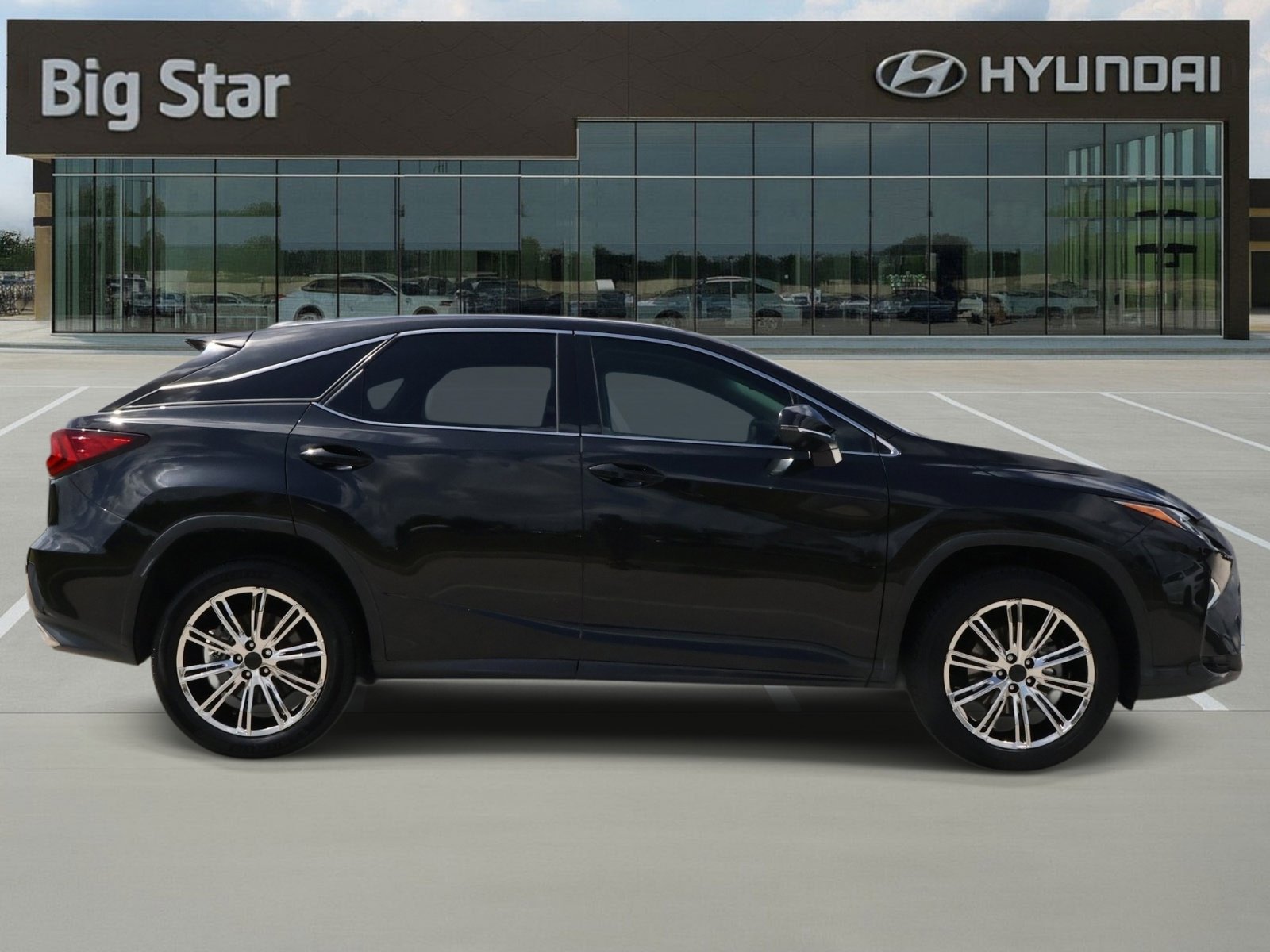 Used 2018 Lexus RX 350 FWD w/ Premium Package image 5