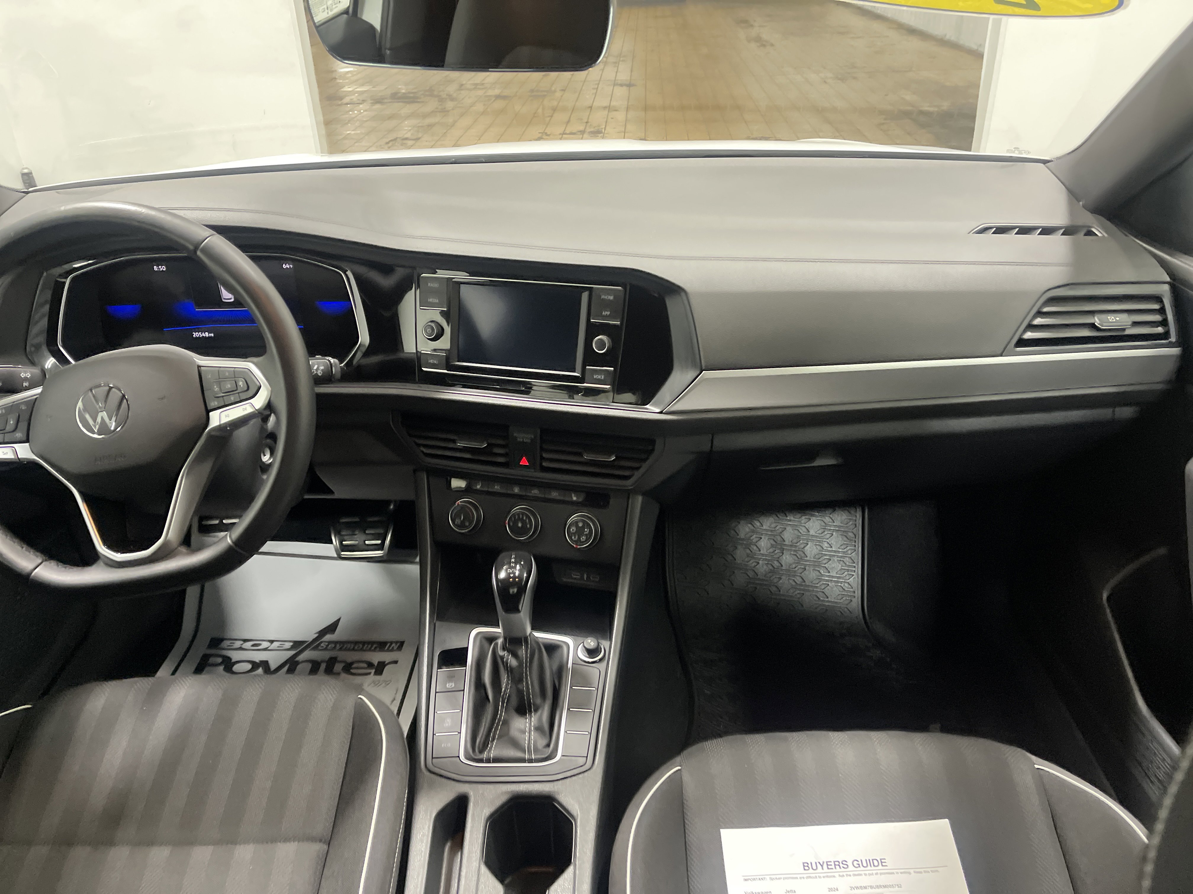 Used 2024 Volkswagen Jetta Sport image 22